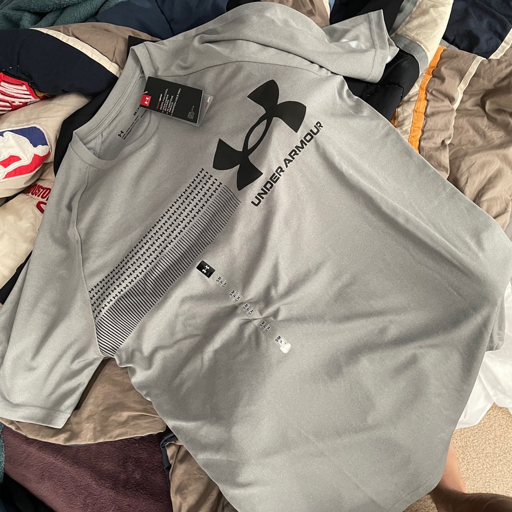 Under armour Shirt